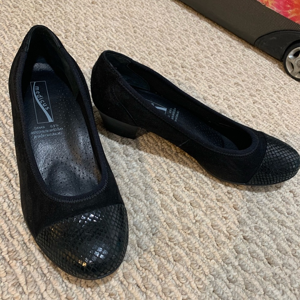 Medicus Heels